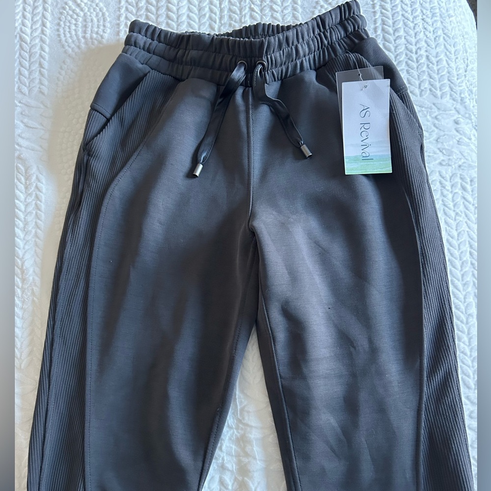 Altard State Revival “super soft joggers”